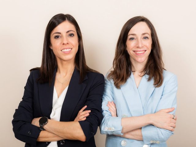 Episodio 215 – Cosmética, fotoprotectores y disruptores endocrinos con Sara Gómez e Inés Escandell 